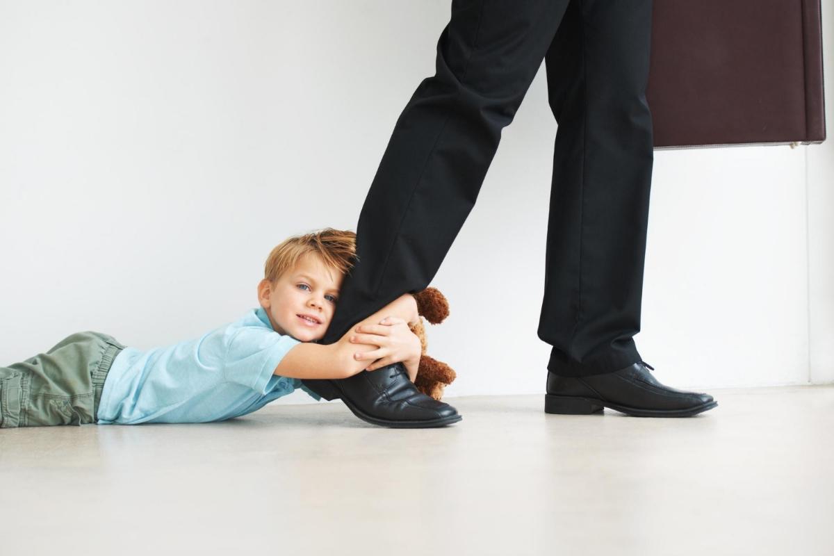 How to Cope with Separation Anxiety when You Drop Your Kid at Dance