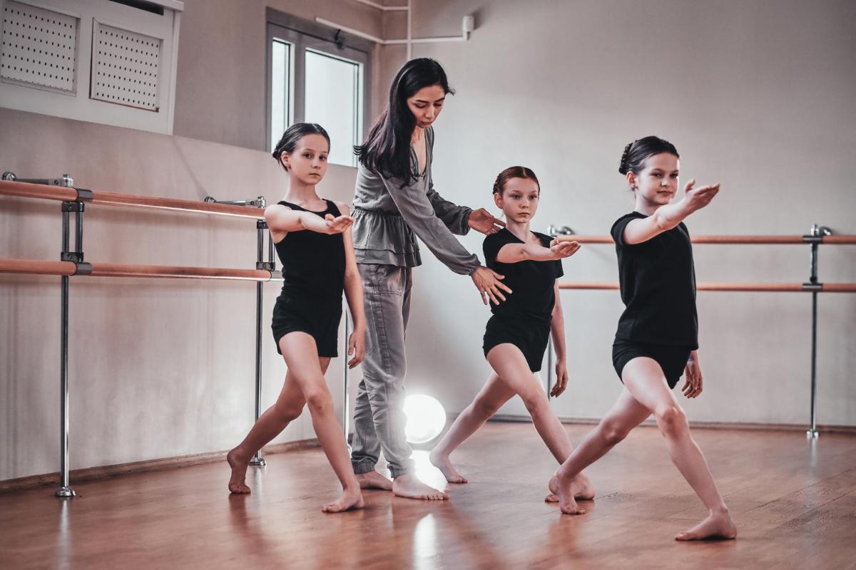 Reasons to Enroll Your Young Child in Dance Class